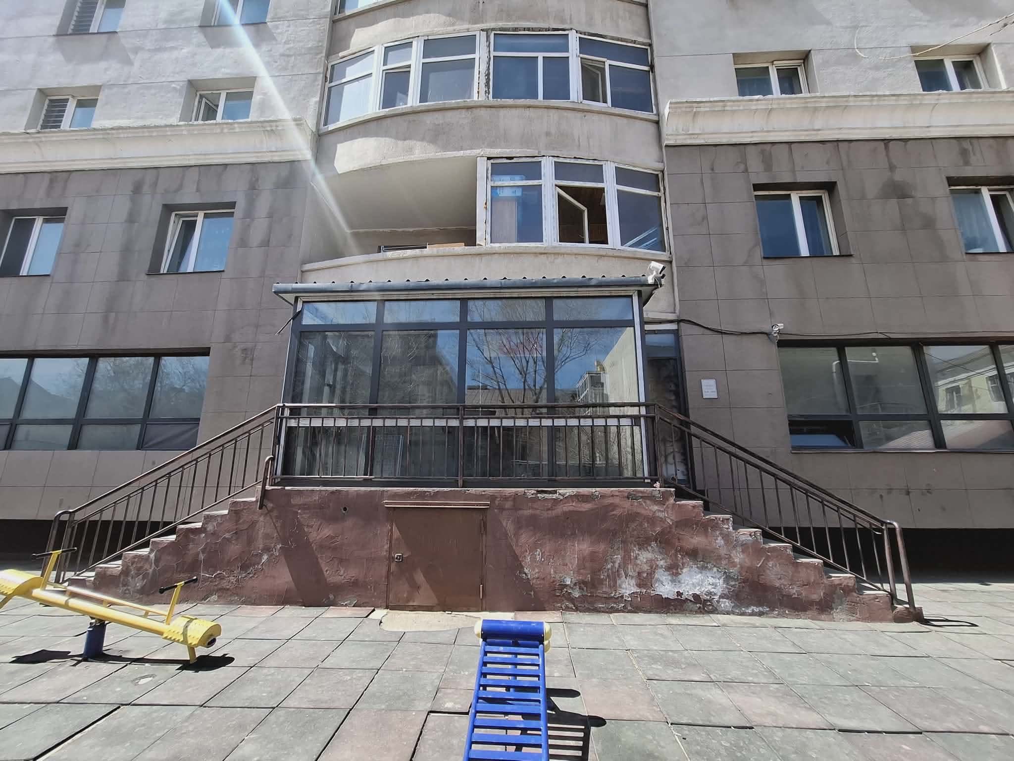 ХААИС баруун талд