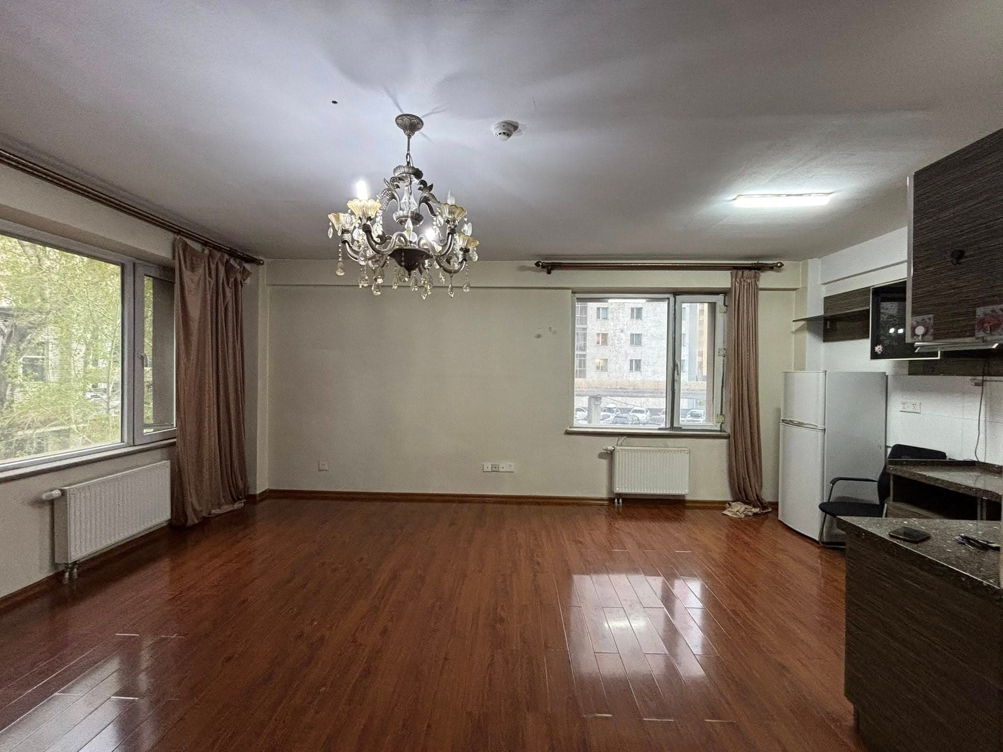 ХУД 20-р хороо Crown 86 residence хотхонд 2 өрөө орон сууц хөлслүүлнэ